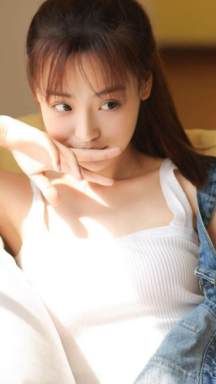 德甲：奥格斯堡1-2败给科隆，攻防转换频繁，奥格斯堡对阵科隆